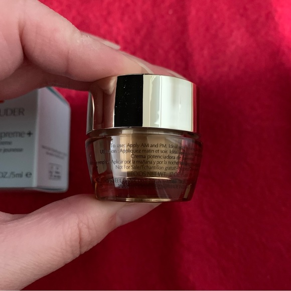 Estee lauder revitalizing supreme youth power creme trial size - Picture 14 of 14